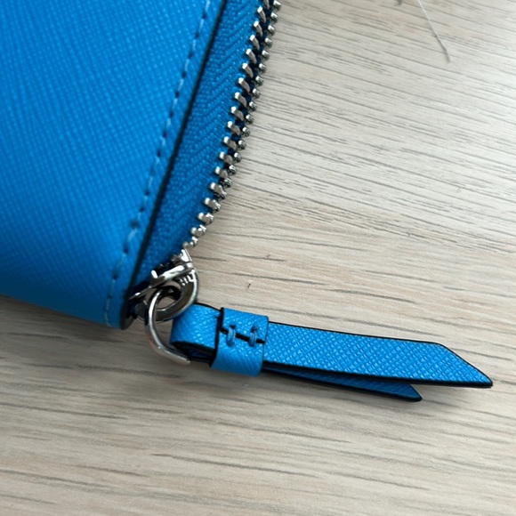 Kate Spade New York Wallet - Picture 3 of 4